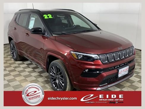 Used 2022 Jeep Compass High Altitude AWD/4WD image 1