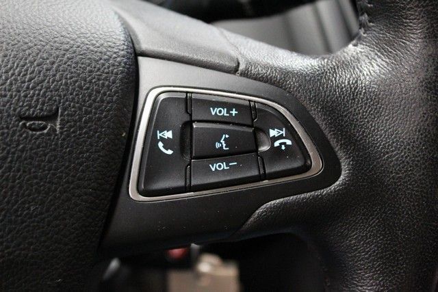 Used 2016 Ford Focus SE w/ SE Winter Package FWD image 23