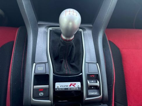 Used 2021 Honda Civic Type R image 16