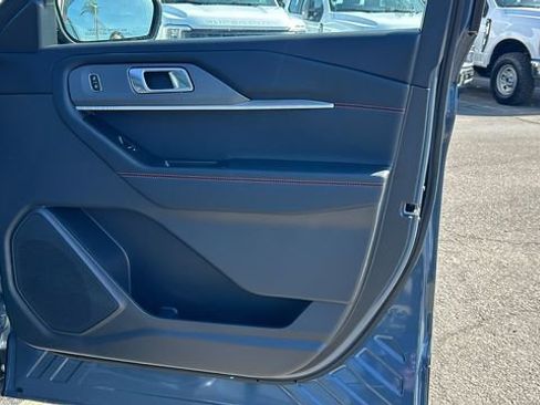 New 2026 Ford Explorer ST-Line w/ ST-Line Street Pack image 10