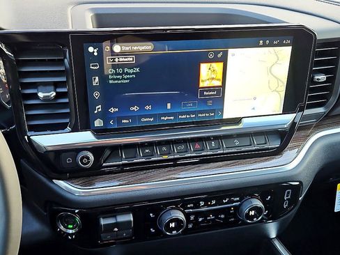 New 2026 Chevrolet Silverado 1500 LT Trail Boss w/ Convenience Package II image 18