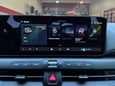 Used 2025 Kia K4 FWD image 31
