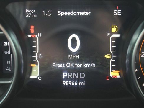 Used 2021 Jeep Wrangler Unlimited Sahara AWD/4WD image 20