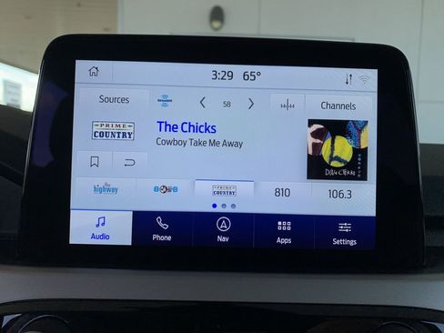 Used 2021 Ford Escape SEL image 10