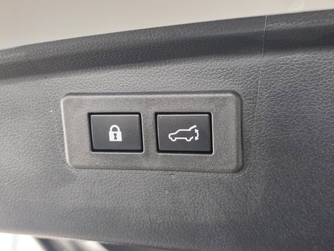 Used 2025 Subaru Outback Wilderness AWD/4WD image 15