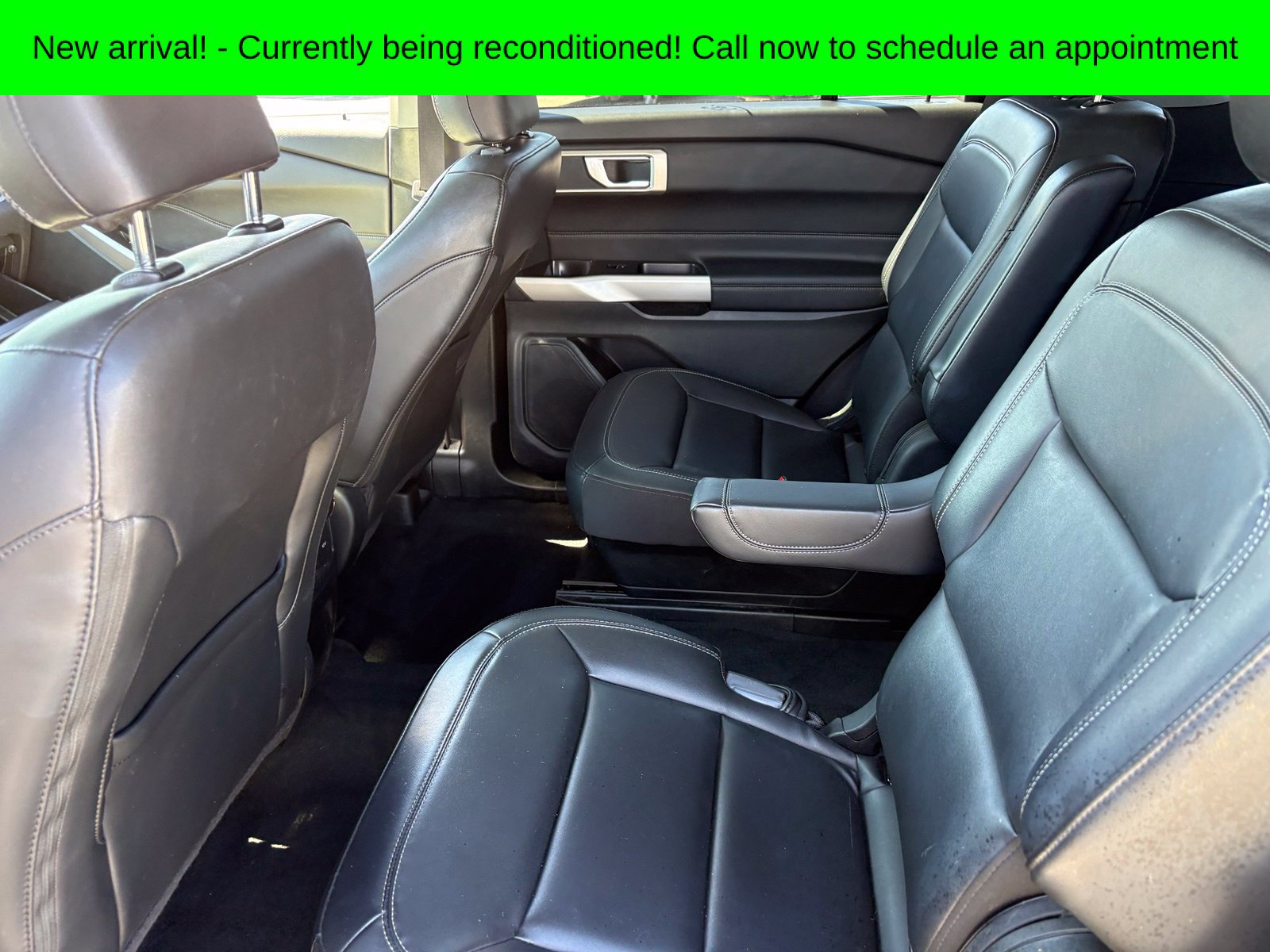 Used 2023 Ford Explorer XLT w/ Equipment Group 202A AWD/4WD image 14