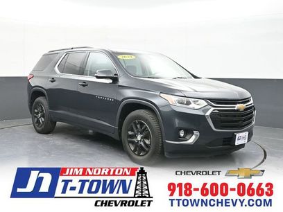 Used 2020 Chevrolet Traverse LT