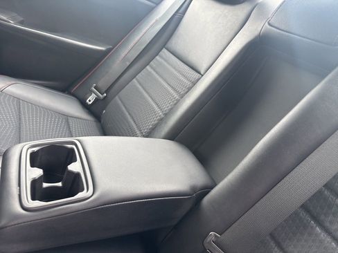 Used 2015 Toyota Camry SE image 35