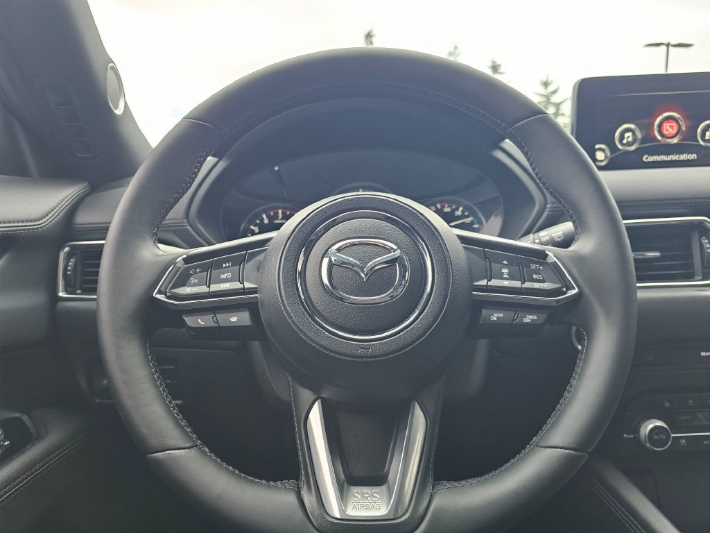Used 2020 MAZDA CX-5 Signature AWD/4WD image 25