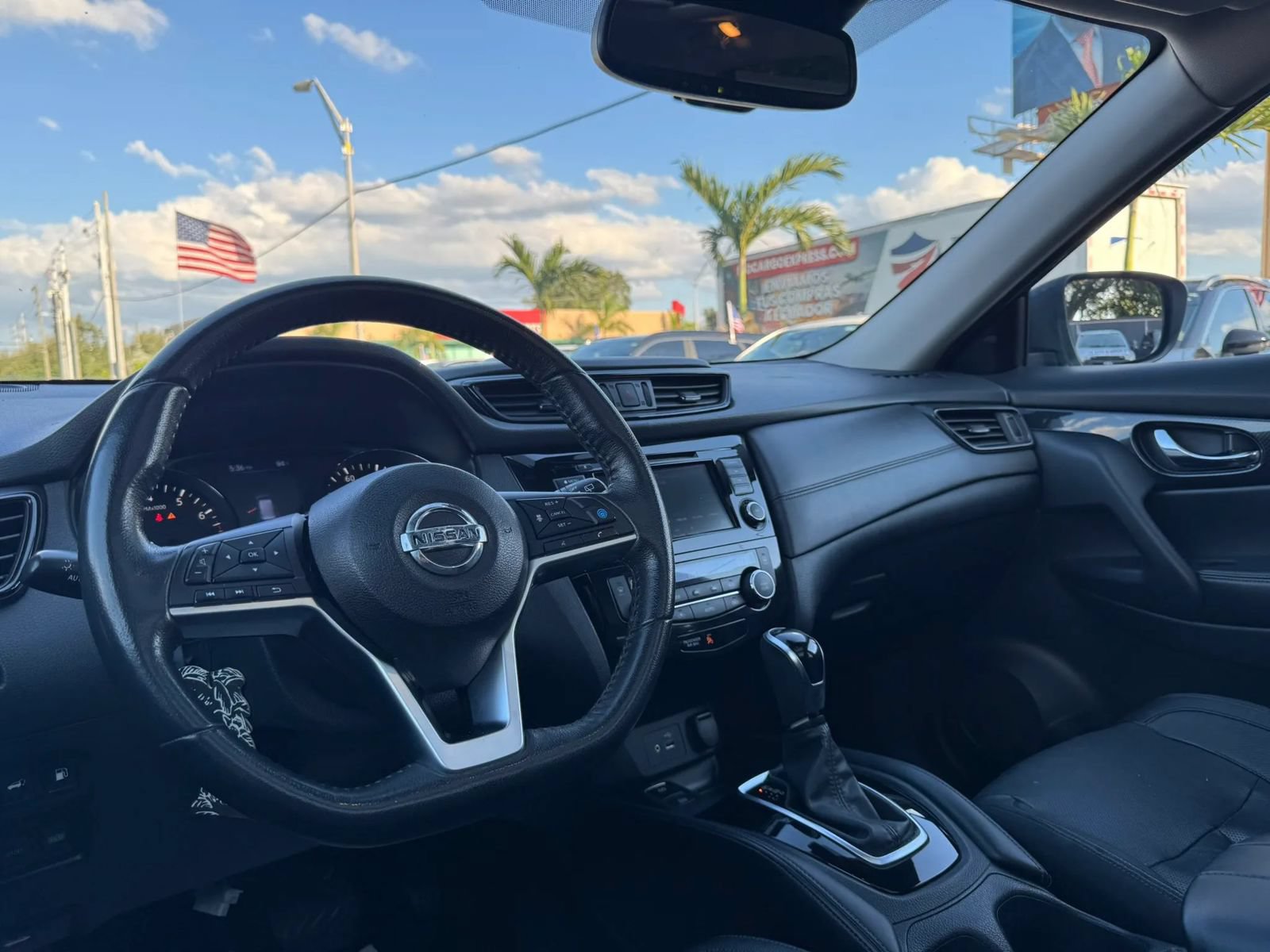 Used 2019 Nissan Rogue SL w/ Premium Package AWD/4WD image 14