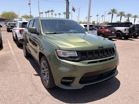 Used 2021 Jeep Grand Cherokee SRT AWD/4WD image 3