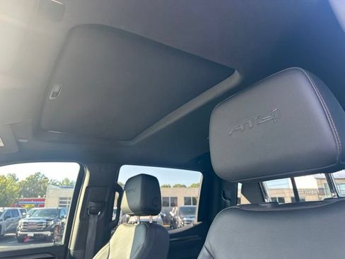 Used 2025 GMC Sierra 1500 AT4 w/ AT4 Premium Package AWD/4WD image 9