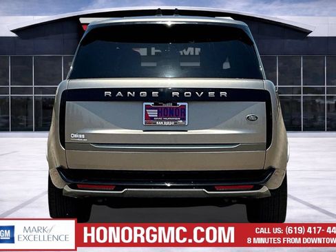 Used 2023 Land Rover Range Rover SE AWD/4WD image 5