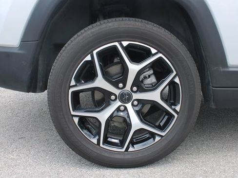 Used 2025 Jeep Compass Limited AWD/4WD image 36