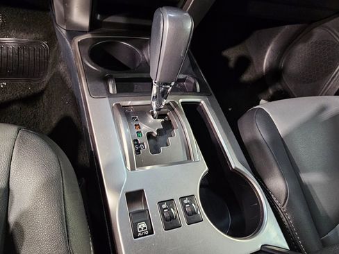 Used 2024 Toyota 4Runner SR5 Premium image 32