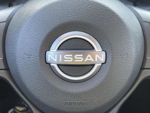 Certified 2025 Nissan Kicks Play S image 29