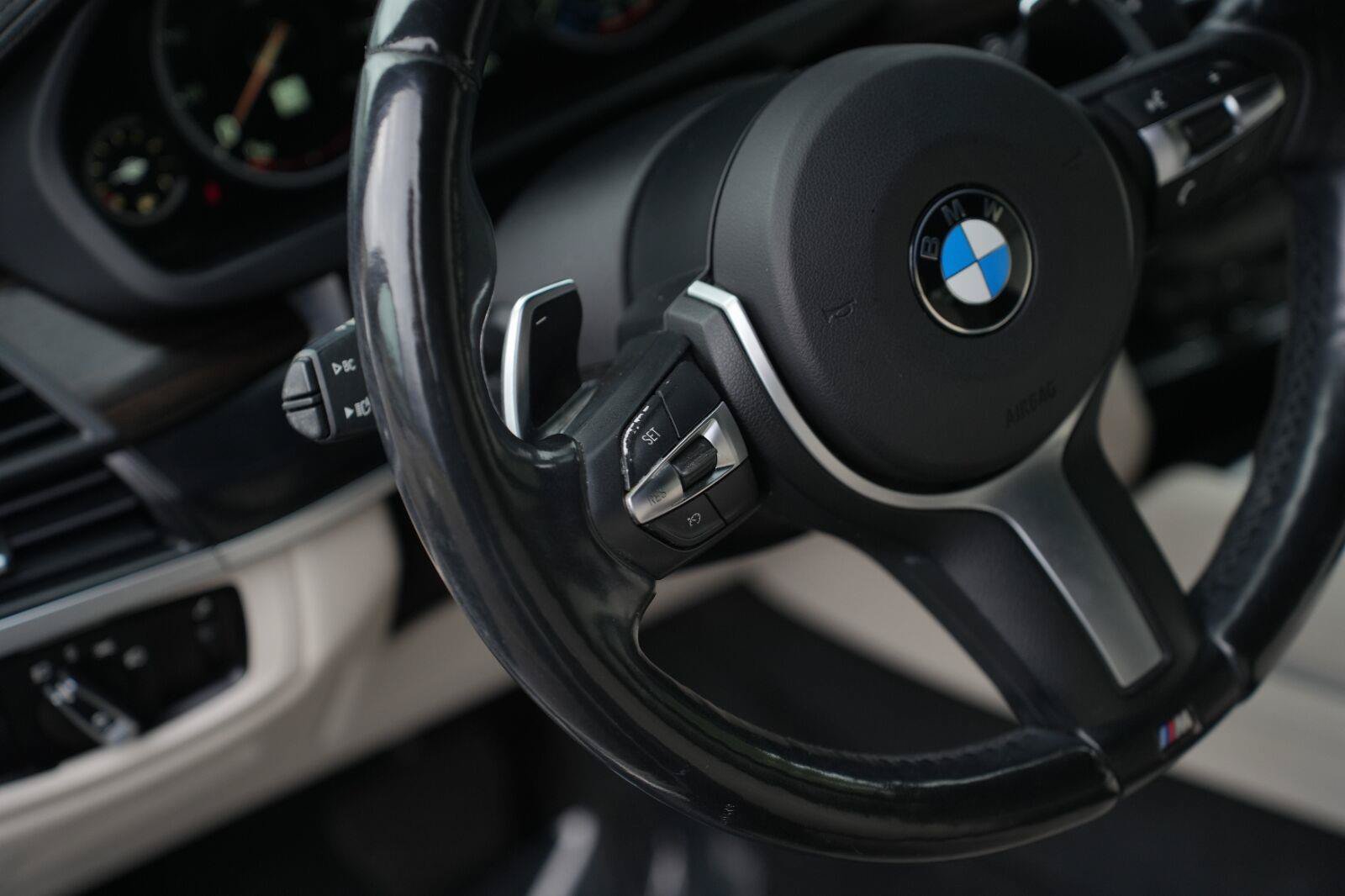 Used 2015 BMW X6 xDrive50i AWD/4WD image 14