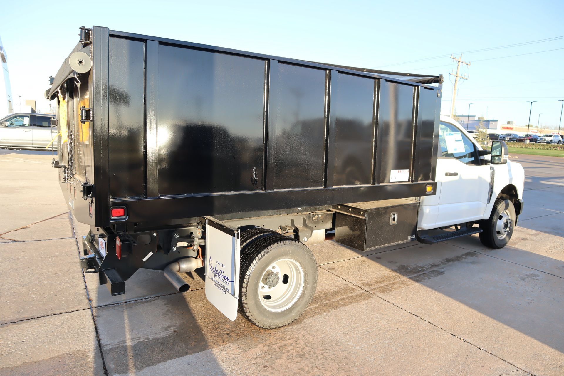 New 2025 Ford F350 XL AWD/4WD image 18