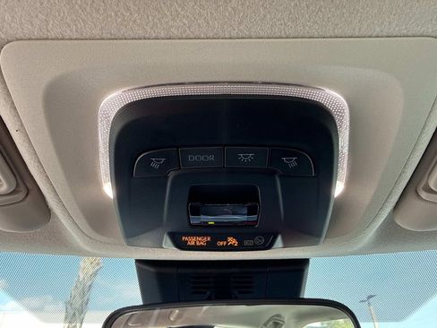Used 2025 Toyota Corolla LE FWD image 42