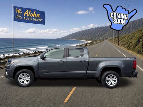 Used 2017 Chevrolet Colorado LT w/ LT Convenience Package AWD/4WD image 2