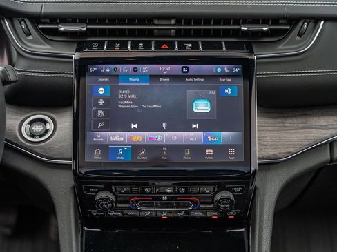 Used 2023 Jeep Grand Cherokee L Overland w/ Rear Seat Video Group I image 44