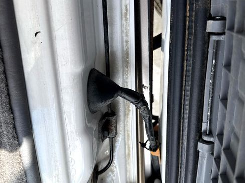 Used 1998 Toyota Land Cruiser image 41