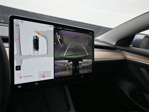 Used 2023 Tesla Model 3 Standard Range image 10