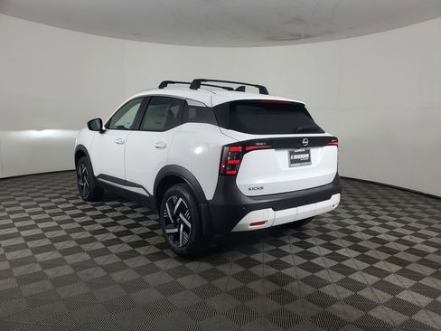 New 2026 Nissan Kicks SV w/ Cold Weather Package image 6