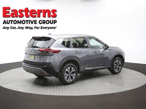 Used 2023 Nissan Rogue SV AWD/4WD image 40