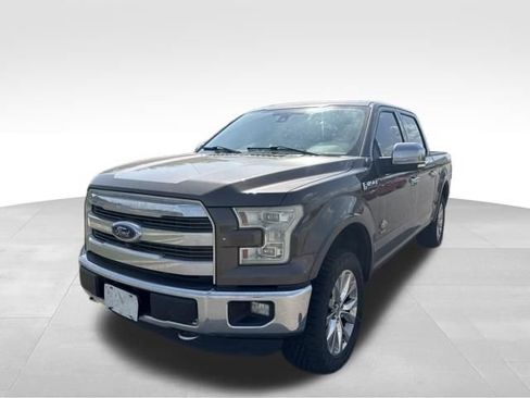 Used 2015 Ford F150 King Ranch w/ Equipment Group 601A Luxury AWD/4WD image 7