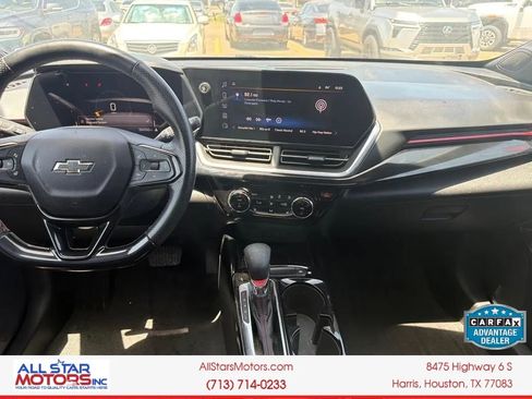 Used 2024 Chevrolet Trax RS w/ Sunroof Package FWD image 20