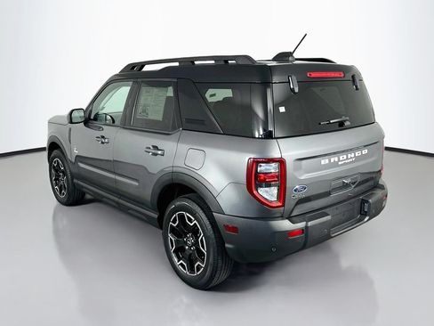 Used 2025 Ford Bronco Sport Outer Banks AWD/4WD image 5