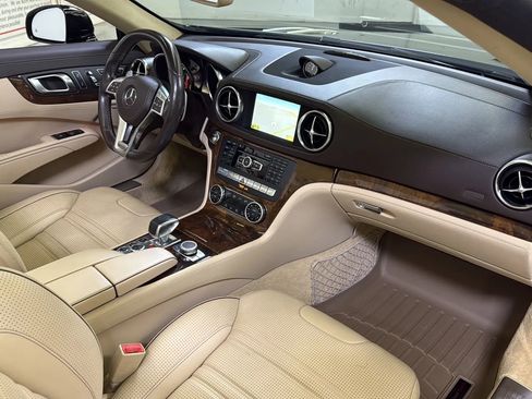 Used 2013 Mercedes-Benz SL 63 AMG image 25