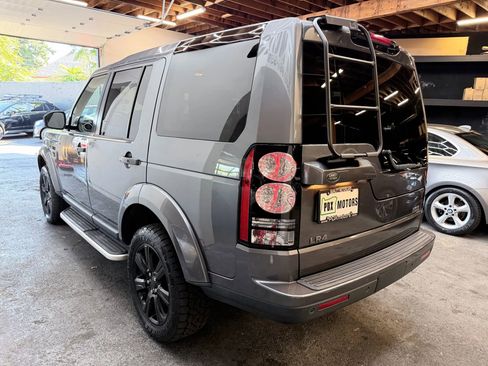 Used 2016 Land Rover LR4 HSE image 8