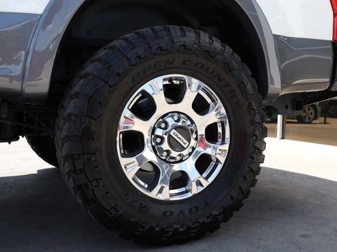 Used 2022 Ford F250 Lariat w/ Lariat Ultimate Package AWD/4WD image 64