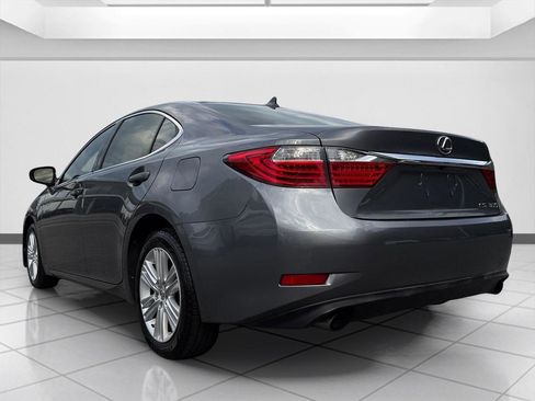 Used 2014 Lexus ES 350 w/ Premium Package FWD image 3