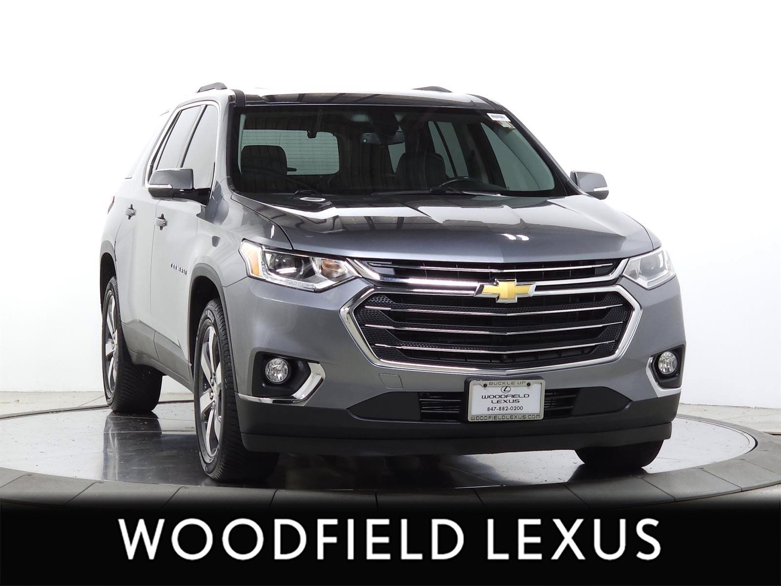 Used 2018 Chevrolet Traverse LT w/ LPO, Floor Liner Package AWD/4WD image 1