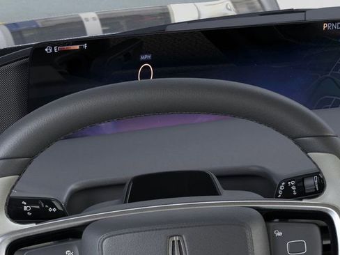 New 2025 Lincoln Navigator Reserve image 26