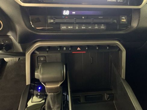 Used 2022 Toyota Tundra SR5 image 24