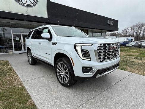 New 2026 GMC Yukon Denali w/ Denali Reserve Package image 1