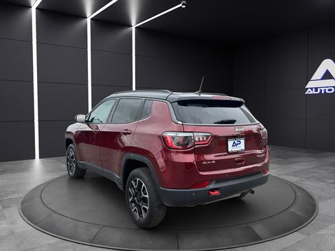Used 2021 Jeep Compass Trailhawk w/ Sun and Sound Group AWD/4WD image 4