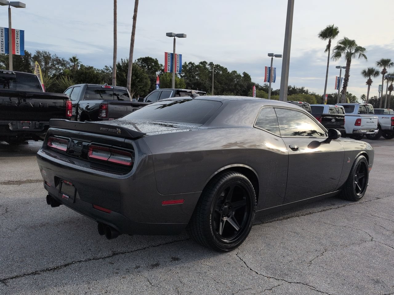 Certified 2023 Dodge Challenger R/T Scat Pack w/ Plus Package RWD image 4