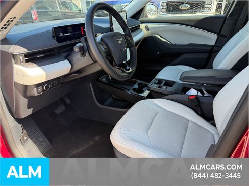 Used 2025 Ford Mustang Mach-E Premium image 15