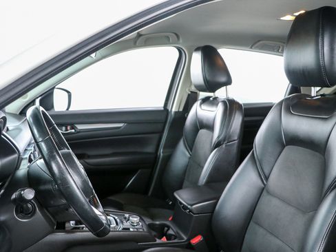 Used 2020 MAZDA CX-5 Touring FWD image 23