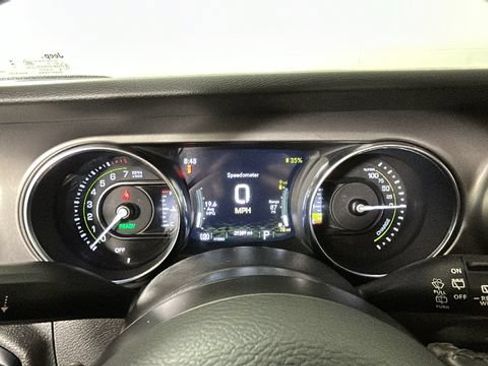 Used 2023 Jeep Wrangler Unlimited w/ Cold Weather Group AWD/4WD image 17