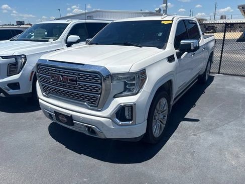 Used 2020 GMC Sierra 1500 Denali w/ Denali Ultimate Package AWD/4WD image 1