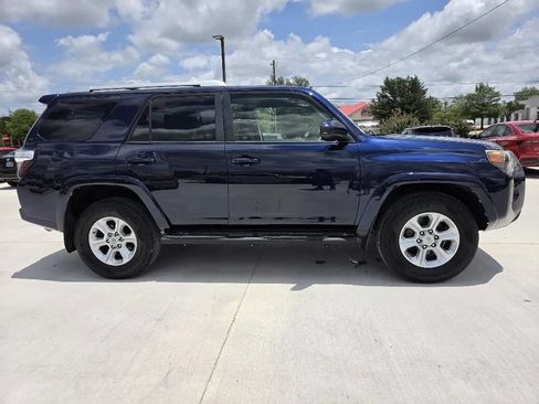 Used 2015 Toyota 4Runner SR5 RWD image 4