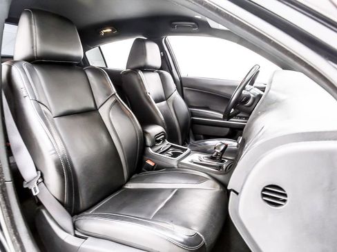 Used 2021 Dodge Charger SXT w/ Leather Interior Group RWD image 32