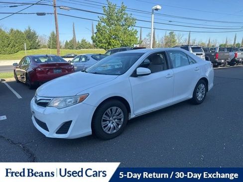 Used 2013 Toyota Camry LE FWD image 15