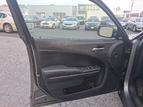 Used 2012 Dodge Charger SXT image 10